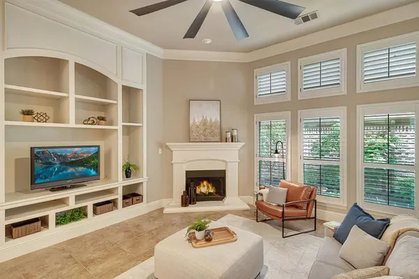 6129 Stapleford Circle, Dallas, TX 75252