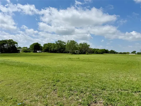 18086 Brookfield Drive, Justin, TX 76247