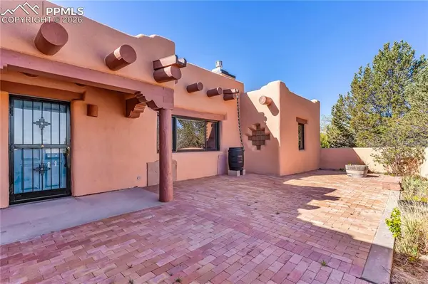 241 S Camino De Los Ranchos, Pueblo West, CO 81007