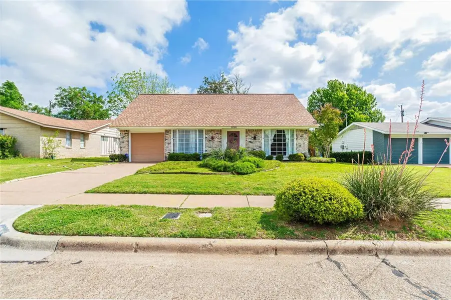 1220 Farnham Court E, Irving, TX 75062