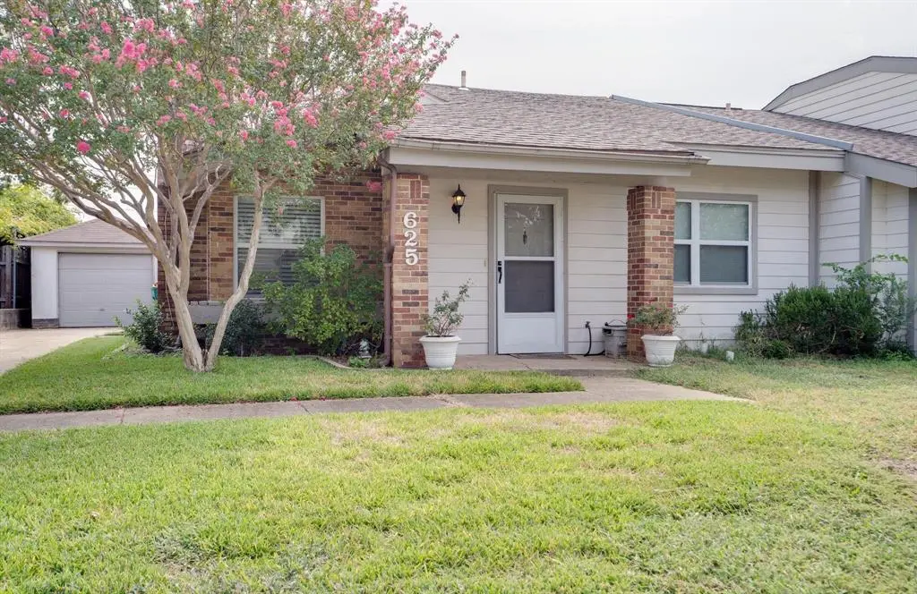 625 Prairie Dell Street, Lewisville, TX 75067