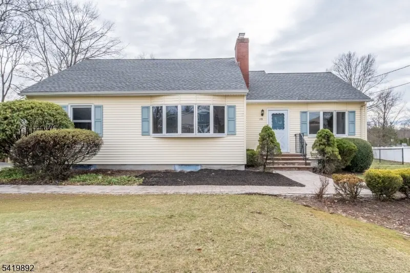 119 Reynolds Ave, Parsippany-troy Hills Twp., NJ 07054