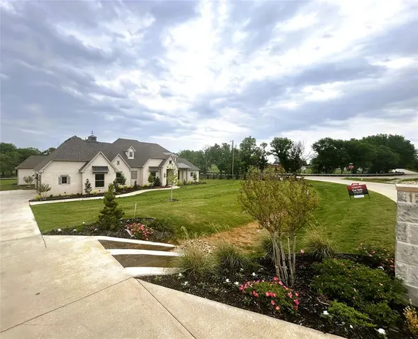 9604 Hester Lane, Argyle, TX 76226