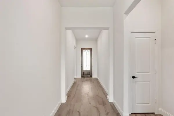 200 Sweetwater Drive, Commerce, TX 75428