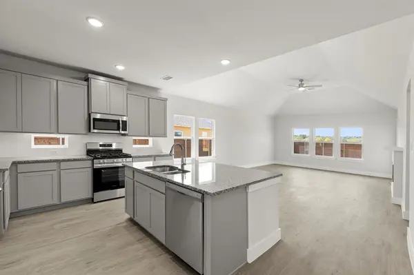 2020 Jasper Meadows, Mesquite, TX 75181