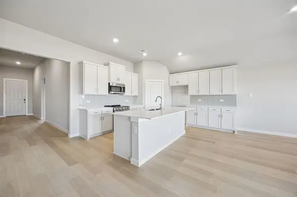 1533 Oakdale Drive, Kaufman, TX 75142