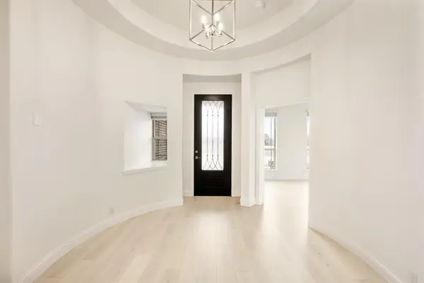 152 Rosewood Drive, Glenn Heights, TX 75154