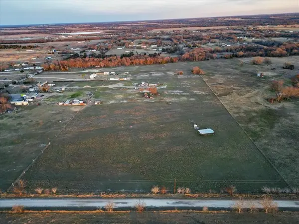 1337 VZ County Road 3908, Wills Point, TX 75169