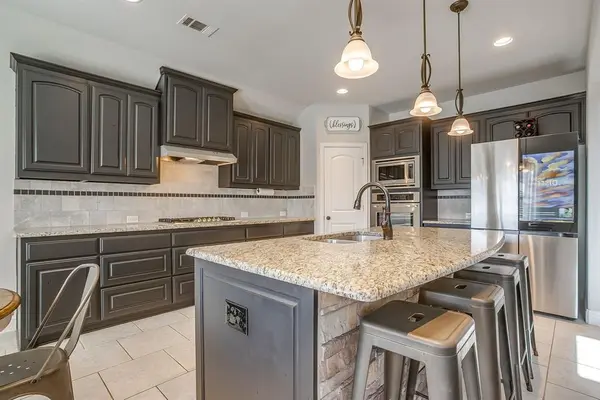 2747 Elmwood Drive, Burleson, TX 76028