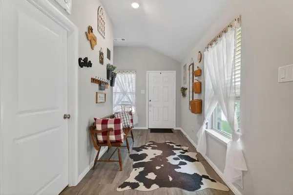 14136 Danesdale Drive, Pilot Point, TX 76258