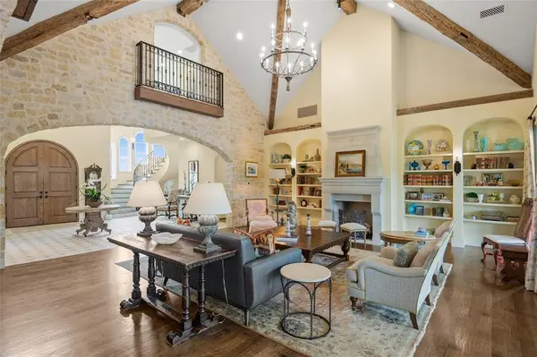 4101 Howard Road, Waxahachie, TX 75165