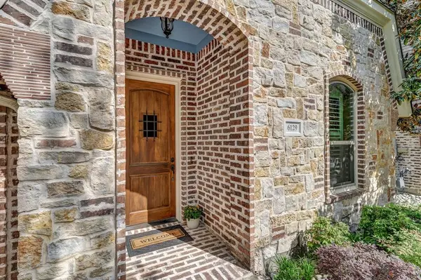 6129 Stapleford Circle, Dallas, TX 75252