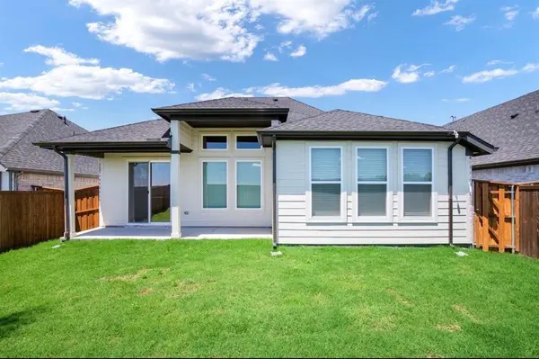 2304 Spring side Drive, Royse City, TX 75189