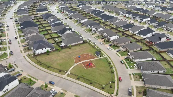 542 Chase Creek Drive, Lavon, TX 75166