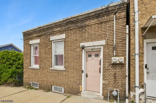 43 Harrison Ave, Garfield City, NJ 07026