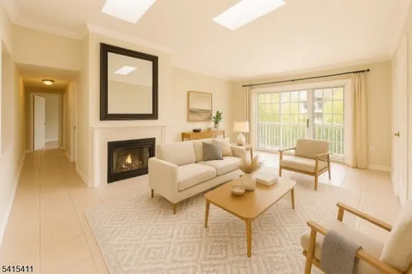 316 Red Crest Ln #316, Branchburg Twp., NJ 08876