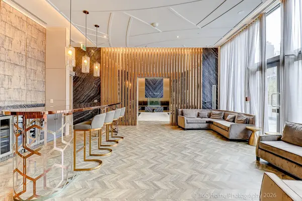 7 Kenaston GDNS #301, Toronto C15, ON M2K 0E9