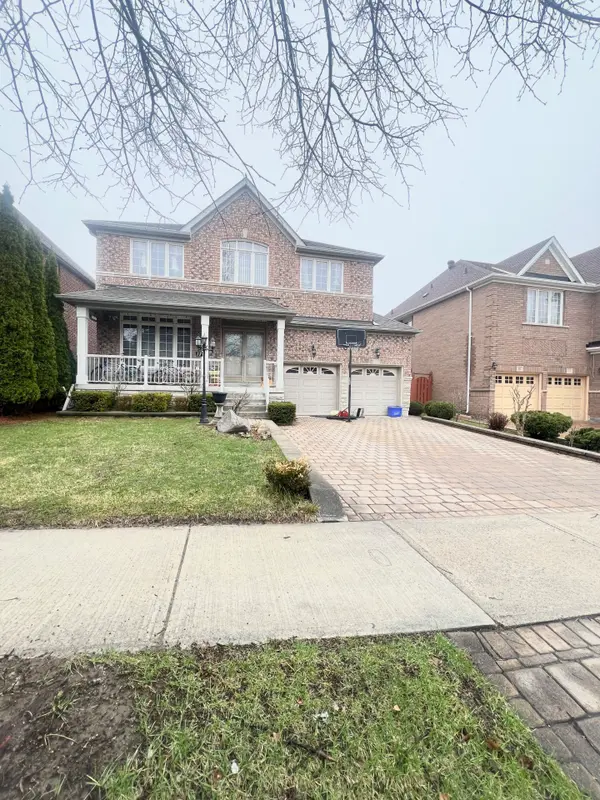 17 Mossgrove ST, Markham, ON L6E 1E8