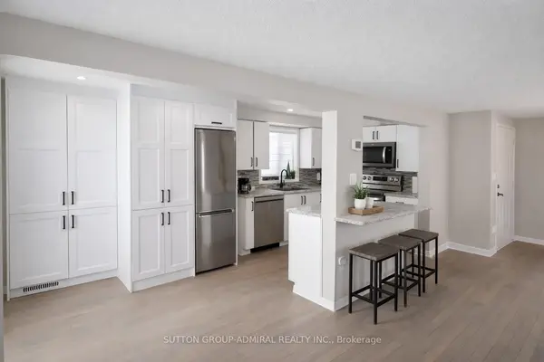 133 Columbia RD, Barrie, ON L4N 8E3