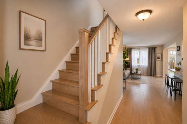 133 Columbia RD, Barrie, ON L4N 8E3