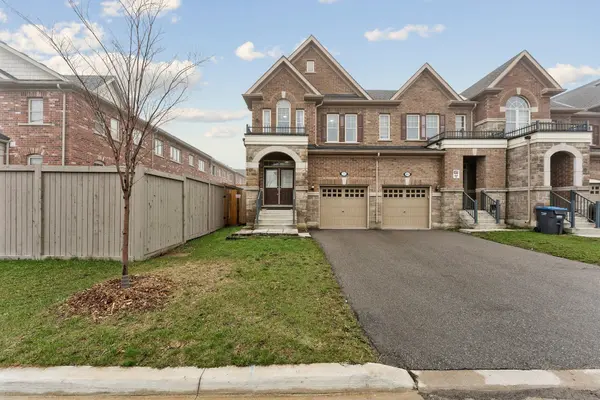 71 Finegan CIR, Brampton, ON L7A 4Z8