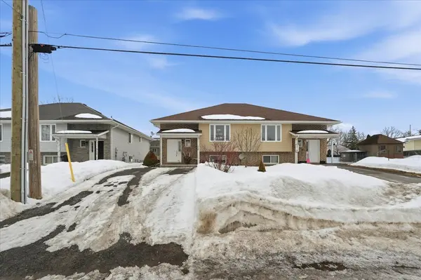 218 Brant ST, Deseronto, ON K0K 1X0