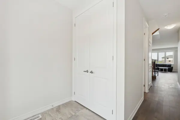 171 Vanilla TRL, Thorold, ON L2V 0L2