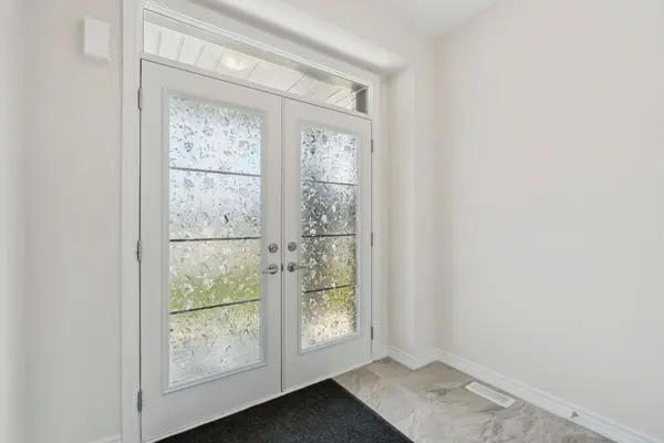 171 Vanilla TRL, Thorold, ON L2V 0L2