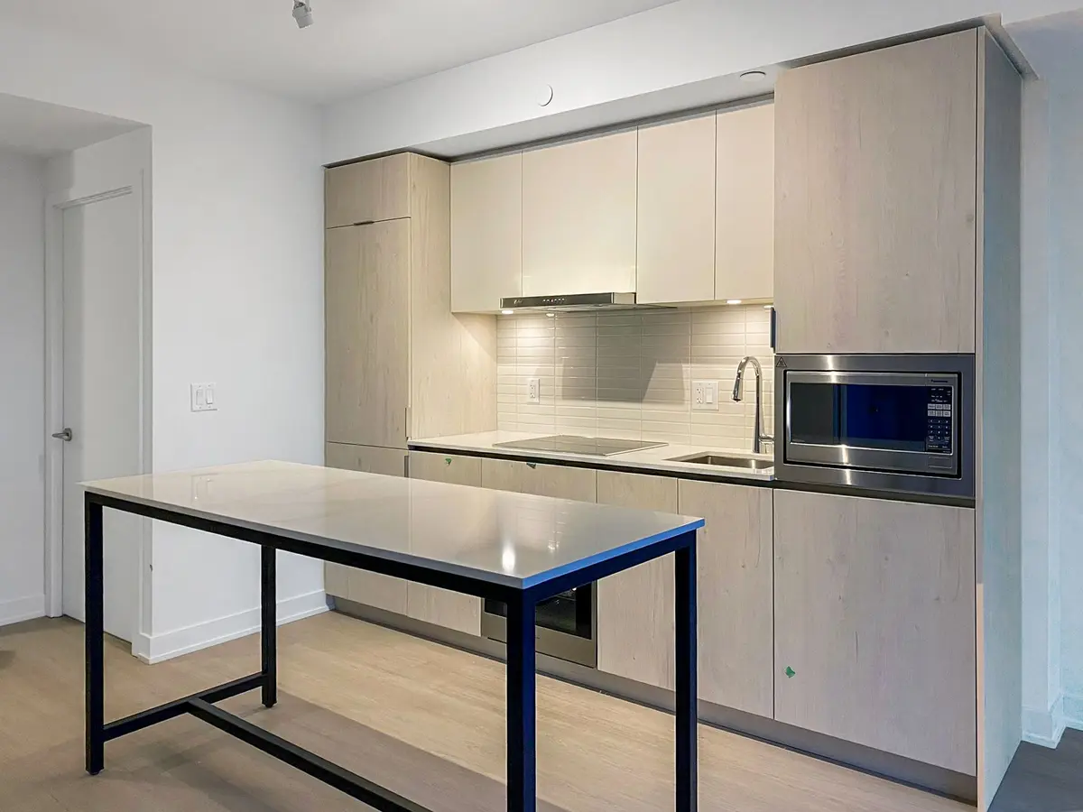 47 Mutual ST #1306, Toronto C08, ON M5B 0C6