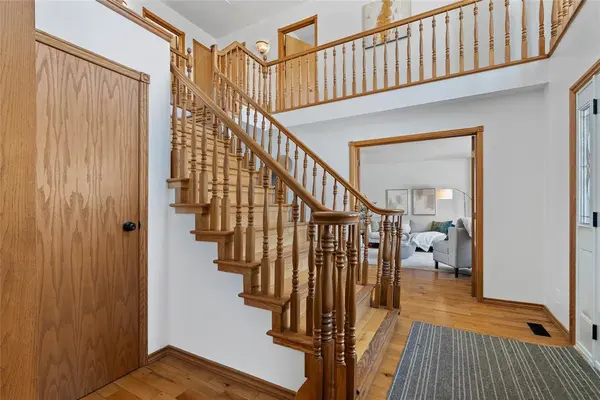 406 Symington RD, Winnipeg, MB R2C 5J6