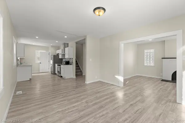 5251 Nottingham RD, Detroit, MI 48224