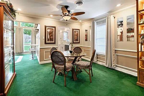 112 Cloudcrest Drive, Desoto, TX 75115