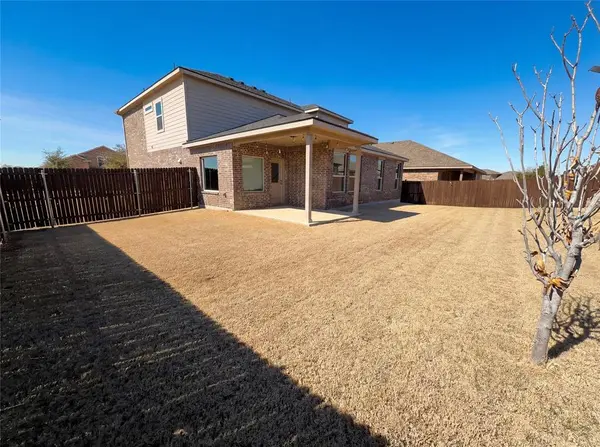 13824 Langston Lake Road, Fort Worth, TX 76262