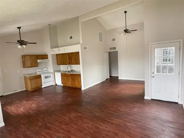 4113 Pepperbush Drive, Fort Worth, TX 76137