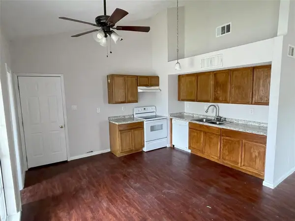 4113 Pepperbush Drive, Fort Worth, TX 76137