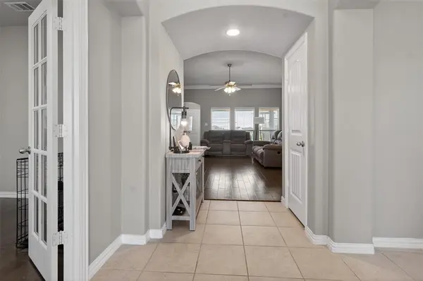 7921 Grassland Drive, Godley, TX 76044