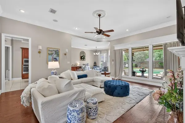 334 Saint Charles Boulevard, Shreveport, LA 71106