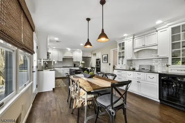 12 Spring Brook Dr, Randolph Twp., NJ 07869