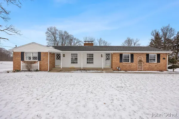 2145 Bauer RD, Georgetown Twp, MI 49428