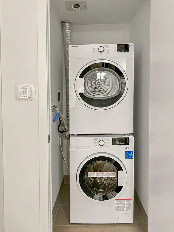 47 Mutual ST #1306, Toronto C08, ON M5B 0C6