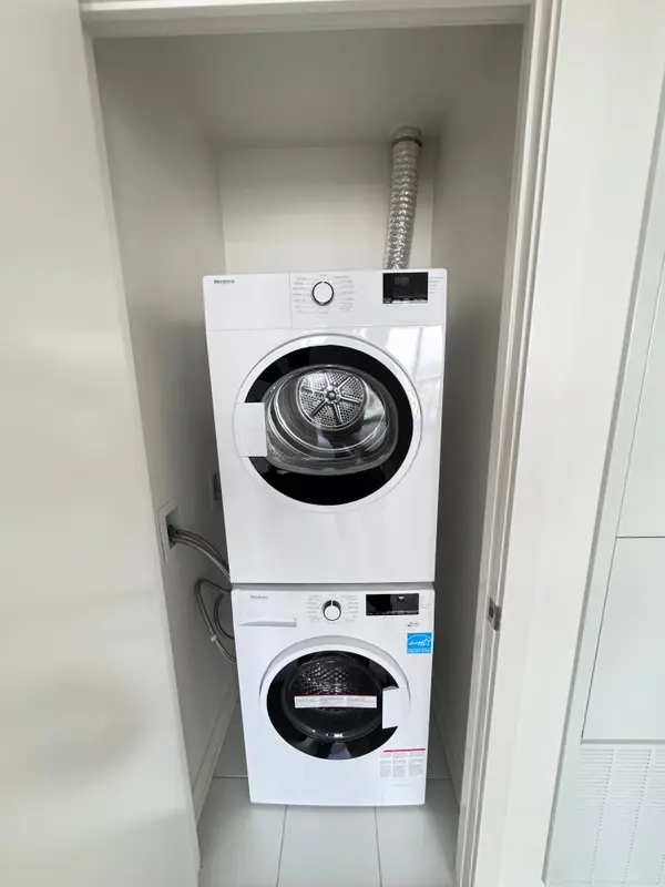 110 Broadway AVE #3106, Toronto C10, ON M4P 1V7