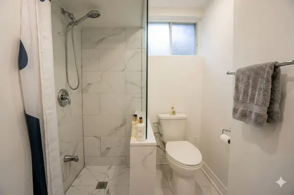 3 Evergreen CRES, Markham, ON L3T 5V8