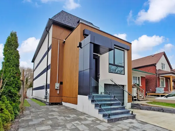 41 Algoma ST, Toronto W06, ON M8Y 1C4