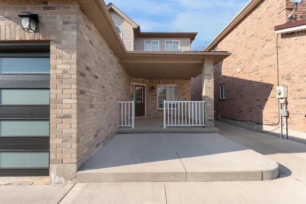 50 Cranbrook ST, Kitchener, ON N2P 2W5