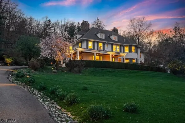 270 Up Mountain Avenue, Montclair Twp., NJ 07043