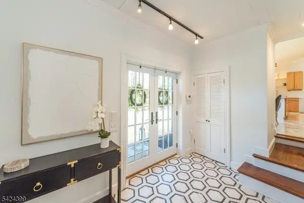 80 Park Rd, Parsippany-troy Hills Twp., NJ 07054