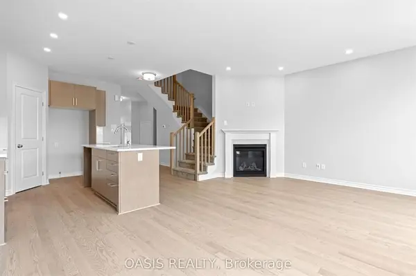 1860 Elevation RD, Barrhaven, ON K2J 7A6