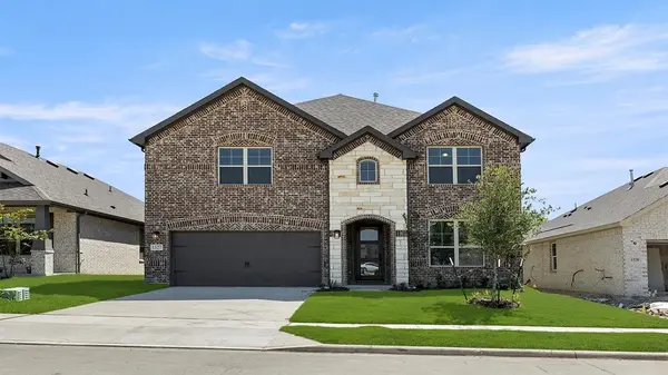 1527 Bridlepath Trail, Forney, TX 75126