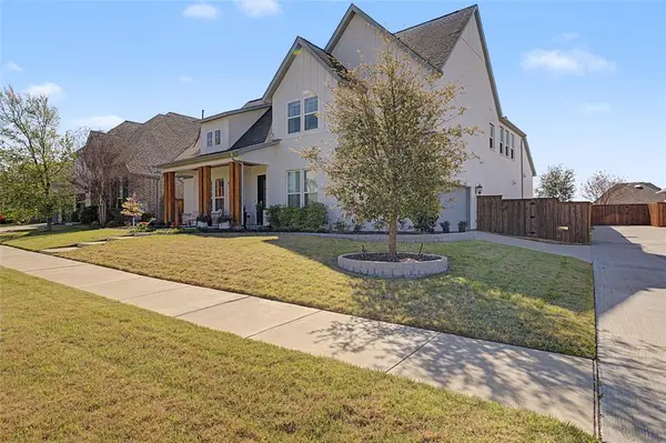 13753 Green Elm Road, Fort Worth, TX 76008