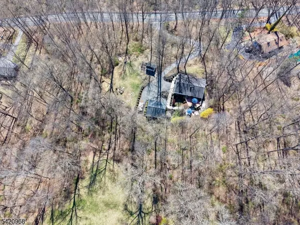 97 Mount Rascal Rd, Independence Twp., NJ 07840